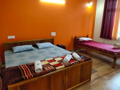 White Elephant Restaurant & Cottages Gokarna Gokarna  Bagian luar foto